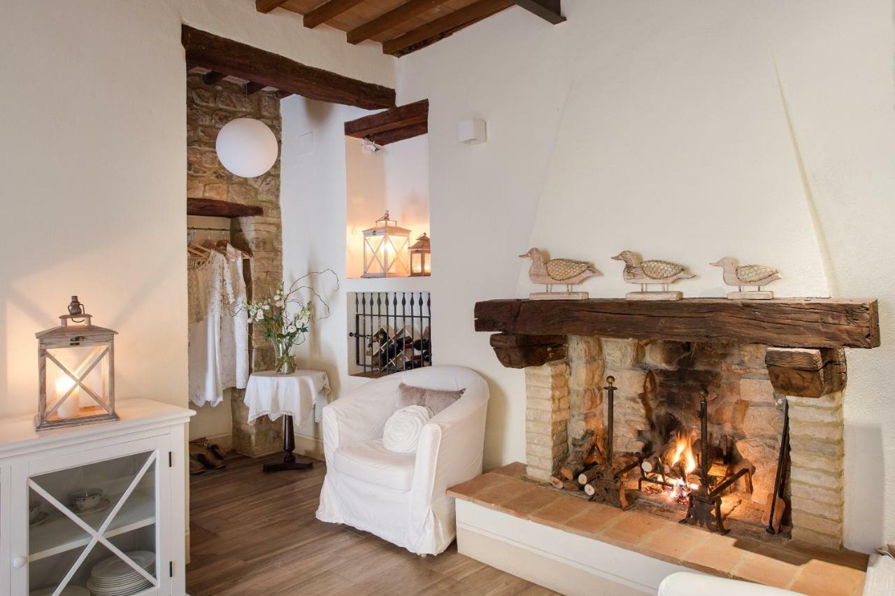 Villa La Casa Di Alice à Castelnuovo dellʼAbate Extérieur photo