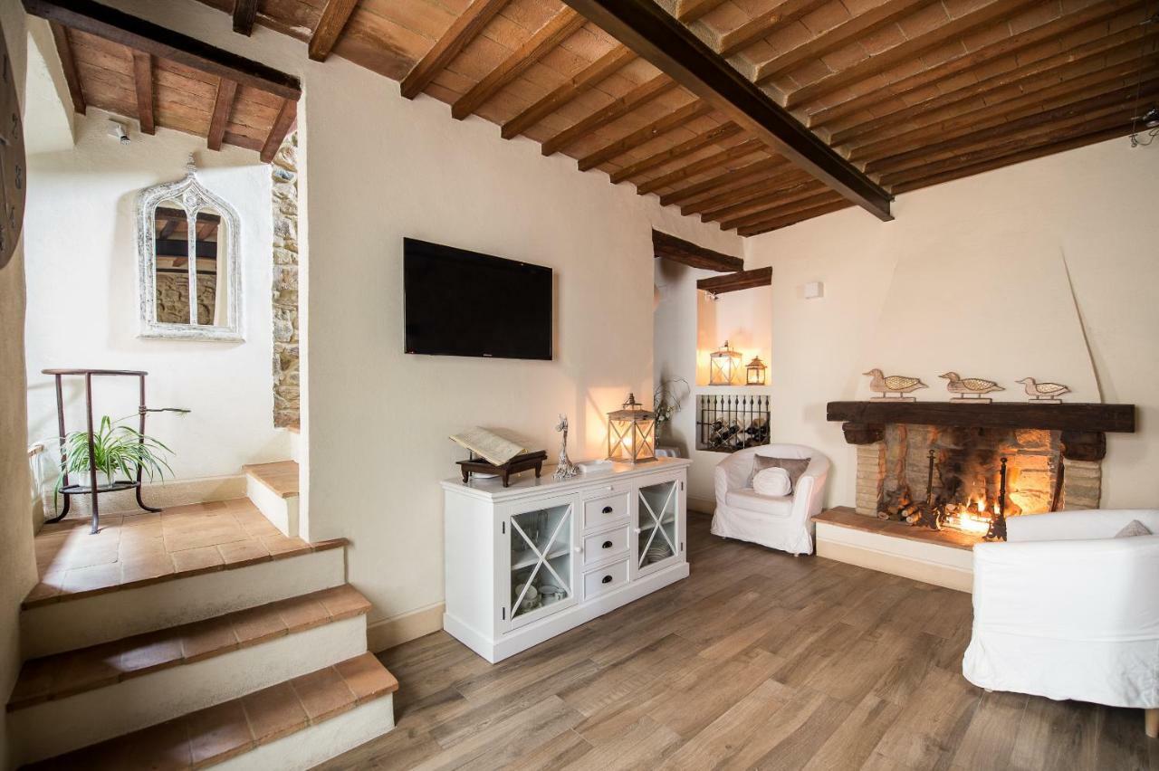 Villa La Casa Di Alice à Castelnuovo dellʼAbate Extérieur photo